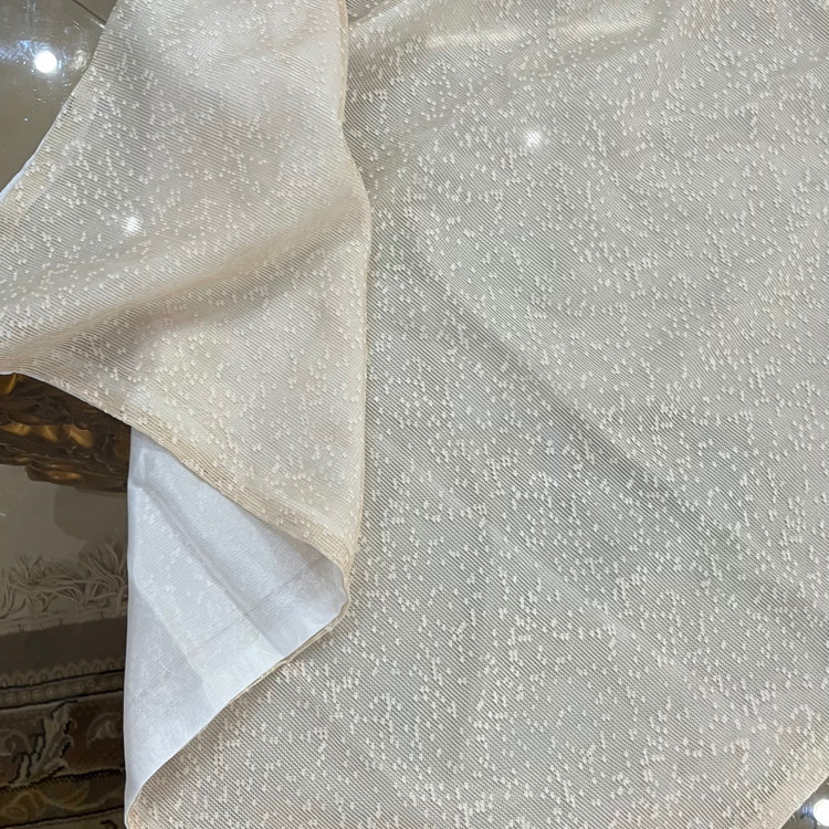 رومیزی ساده استر دار کرمی