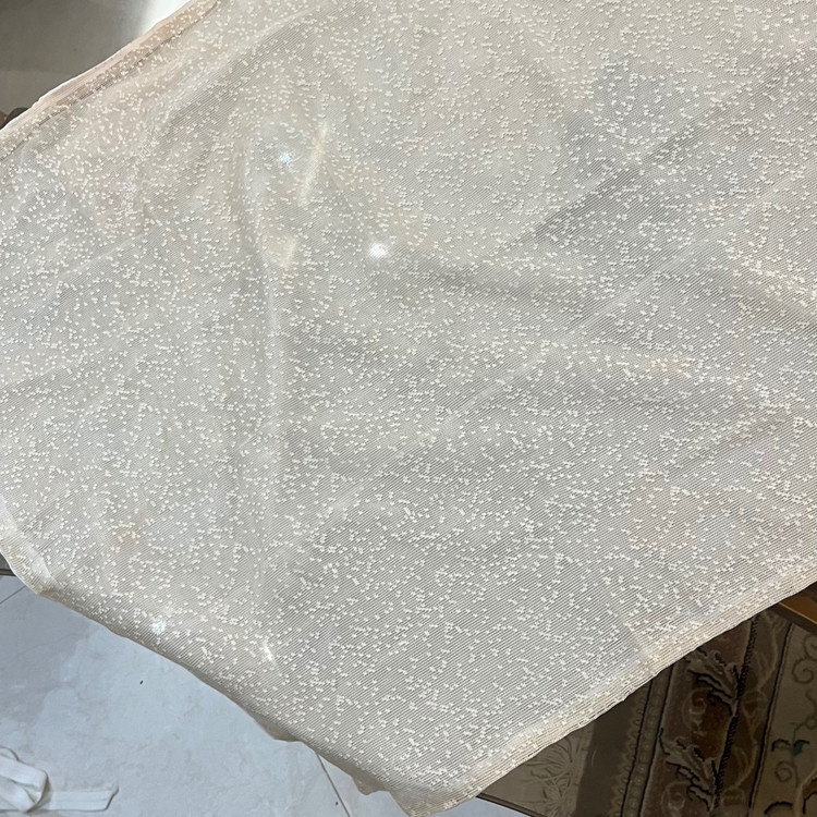 رومیزی ساده استر دار کرمی